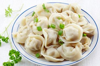 怎么煮餃子才能讓餡熟透，又不會(huì)煮破皮？